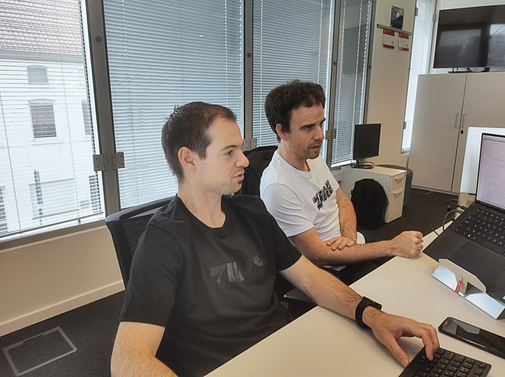 Maxim and Ruben working other angle